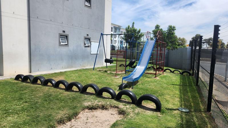 2 Bedroom Property for Sale in Glenhaven Western Cape